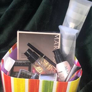 Mary Kay Bundle :